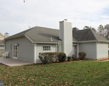 48070 Mayflower Drive - Photo Thumbnail 9