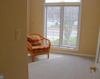 48070 Mayflower Drive - Photo Thumbnail 12
