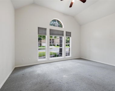 3013 Covington Pl - Photo Thumbnail 4