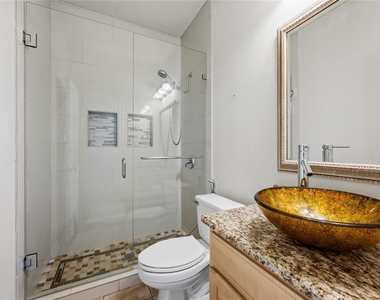 3013 Covington Pl - Photo Thumbnail 5