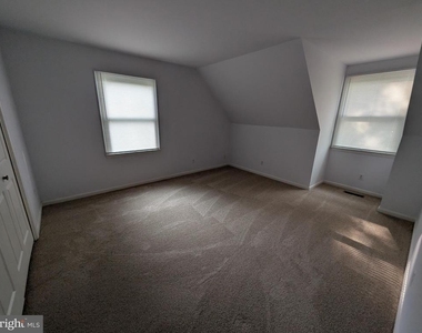 627 Davol Road - Photo Thumbnail 8