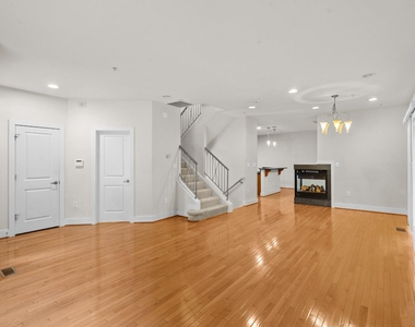 9625 Milestone Way - Photo Thumbnail 3