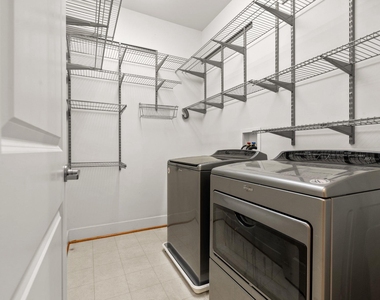 9625 Milestone Way - Photo Thumbnail 11