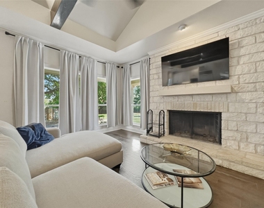 6 Candleleaf Ct - Photo Thumbnail 8