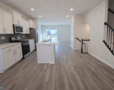 8706 Cherrybark Road - Photo Thumbnail 4