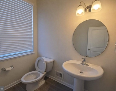8706 Cherrybark Road - Photo Thumbnail 6