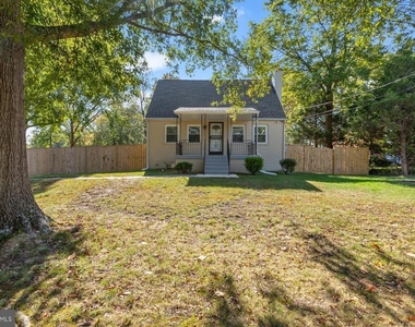 6903 Friendship Road - Photo Thumbnail 7
