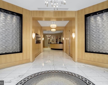 155 Potomac - Photo Thumbnail 3