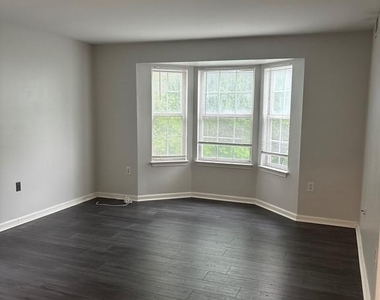 9704 Lake Pointe - Photo Thumbnail 19