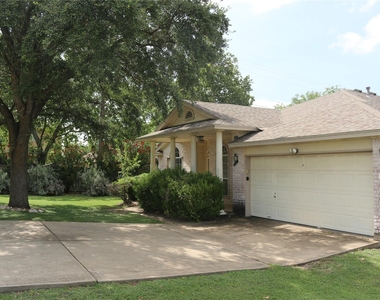 1811 W Pflugerville Pkwy - Photo Thumbnail 1