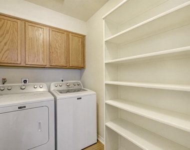 10312 Huxley St - Photo Thumbnail 12