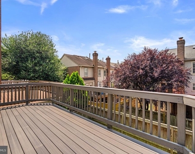 10 Loganwood Court - Photo Thumbnail 36