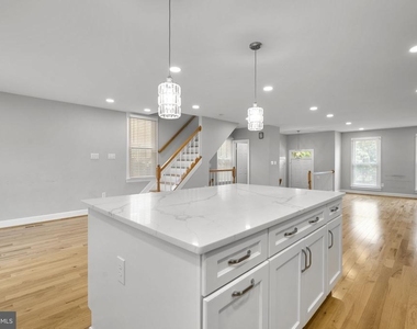 10 Loganwood Court - Photo Thumbnail 11