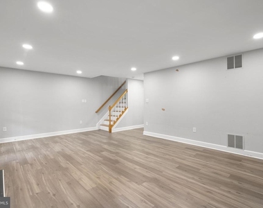 10 Loganwood Court - Photo Thumbnail 31