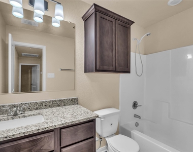 6407 Hercules Ave - Photo Thumbnail 14