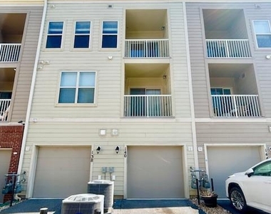 140 Copley Circle - Photo Thumbnail 35