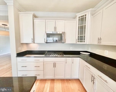 140 Copley Circle - Photo Thumbnail 13