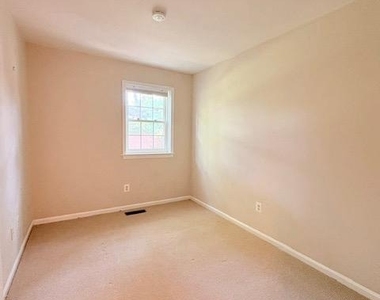 6718 Kenwood Forest Lane - Photo Thumbnail 20