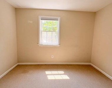 6718 Kenwood Forest Lane - Photo Thumbnail 18
