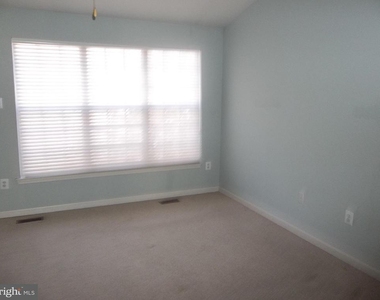 2443 Copper Mountain Terrace - Photo Thumbnail 13