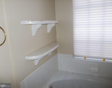 2443 Copper Mountain Terrace - Photo Thumbnail 20