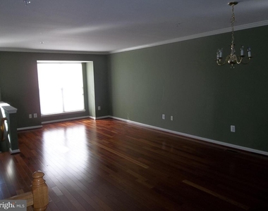 2443 Copper Mountain Terrace - Photo Thumbnail 8