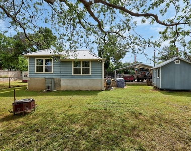 2120 Leander St - Photo Thumbnail 21