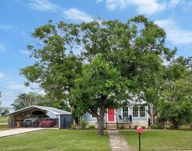 2120 Leander St - Photo Thumbnail 2