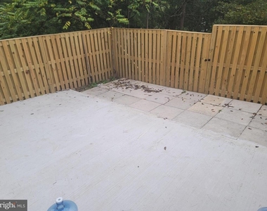 9921 Valley Park Drive - Photo Thumbnail 11