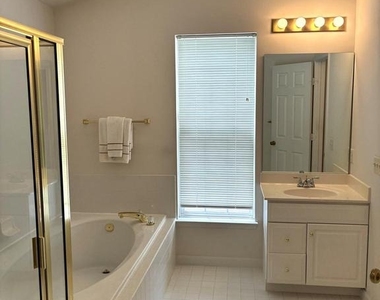 12923 Creamery Hill Drive - Photo Thumbnail 23