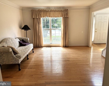 12923 Creamery Hill Drive - Photo Thumbnail 1