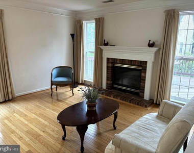 12923 Creamery Hill Drive - Photo Thumbnail 16