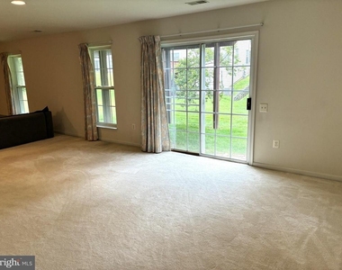 12923 Creamery Hill Drive - Photo Thumbnail 44