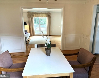12923 Creamery Hill Drive - Photo Thumbnail 7