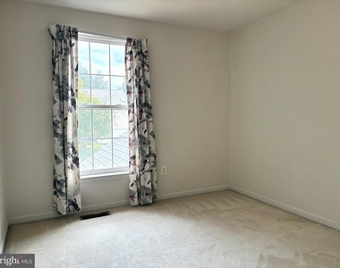 12923 Creamery Hill Drive - Photo Thumbnail 31