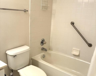 12923 Creamery Hill Drive - Photo Thumbnail 41
