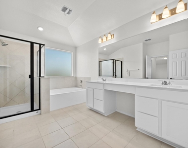 3823 Forino Dr - Photo Thumbnail 29