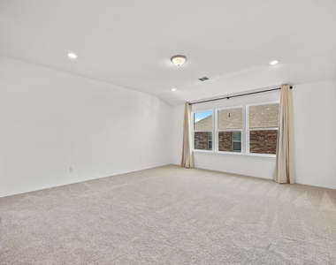3823 Forino Dr - Photo Thumbnail 23