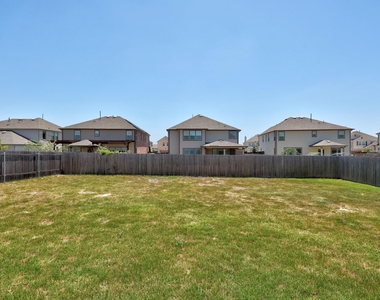 3823 Forino Dr - Photo Thumbnail 36
