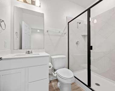 3823 Forino Dr - Photo Thumbnail 9