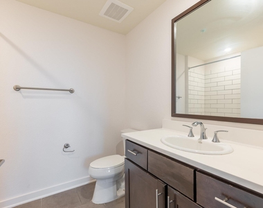 6700 Menchaca Rd Rd - Photo Thumbnail 9