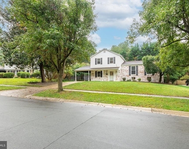 615 Smallwood Road - Photo Thumbnail 4