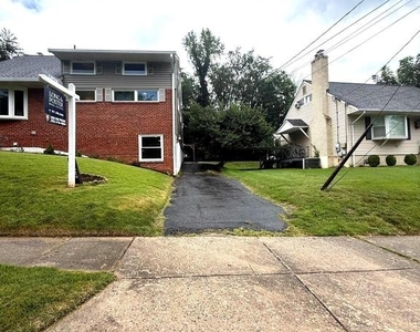 816 Crothers Lane - Photo Thumbnail 1