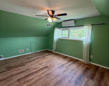 816 Crothers Lane - Photo Thumbnail 11