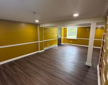 816 Crothers Lane - Photo Thumbnail 20