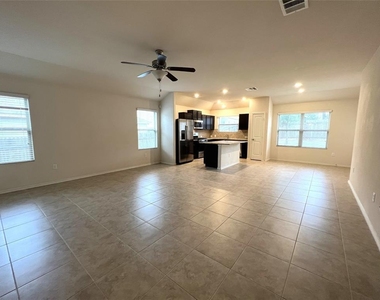 5808 Eden Dr - Photo Thumbnail 2
