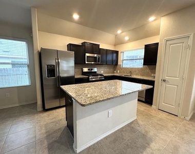5808 Eden Dr - Photo Thumbnail 3