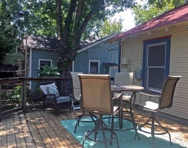 4709 Avenue H - Photo Thumbnail 1