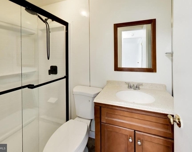 11907 Hunters Lane - Photo Thumbnail 28