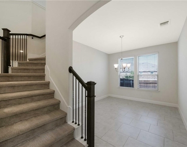 118 Eli Whitney Way - Photo Thumbnail 9